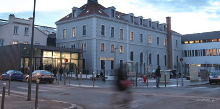 Reconstruction de l'école nationale de musique de Villeurbanne.

Salles de musique organisées en plateaux continus sur l’ensemble