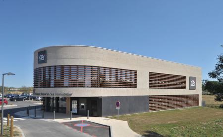 Construction d'une agence CRCA - Site de Bocapole à Bressuire

 

Maitre d'ouvrage : Crédit Agricole Charente-Maritime Deux-Sèvres


	Architecte