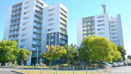 Réhabilitation énergétique des immeubles du Quartier du Pontreau (242 logements collectifs)

Travaux d’amélioration